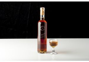 vino Karesia1