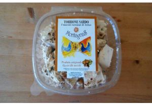 Torrone nocciole1_TorronificioPrantedduSebastiano